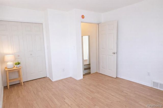 1115 Barney Avenue, Flint, MI 48503