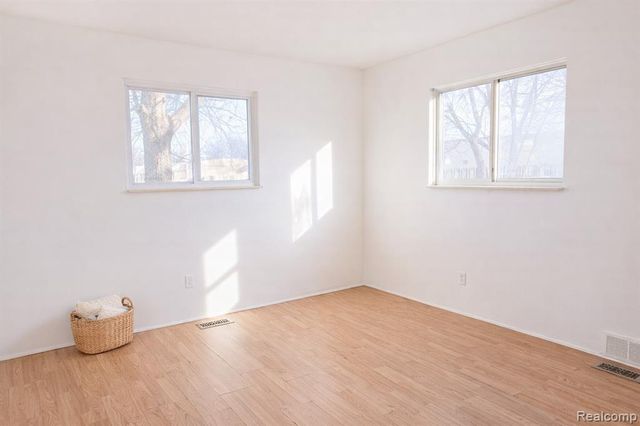 1115 Barney Avenue, Flint, MI 48503