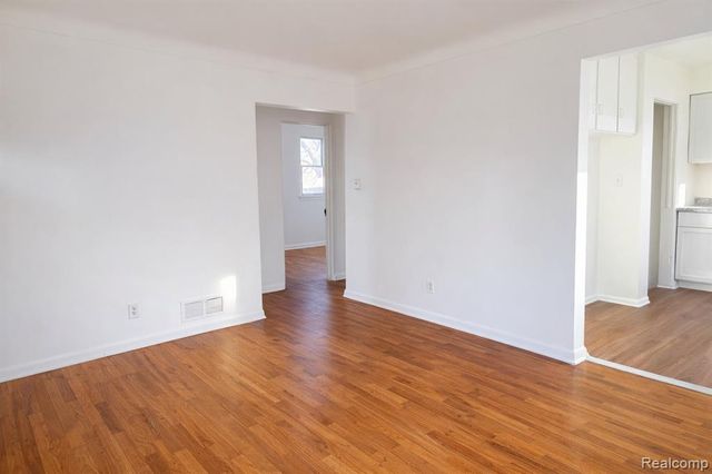 1115 Barney Avenue, Flint, MI 48503