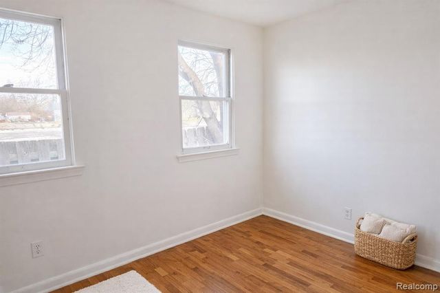 1115 Barney Avenue, Flint, MI 48503