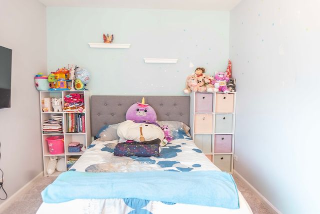 8946 Disbrow Street 8946, Huntley, IL 60142