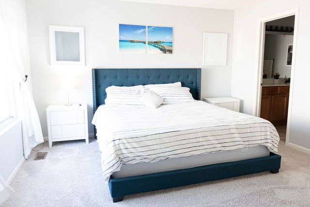 8946 Disbrow Street 8946, Huntley, IL 60142