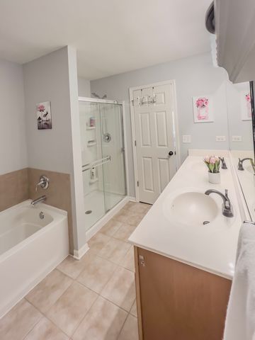 8946 Disbrow Street 8946, Huntley, IL 60142