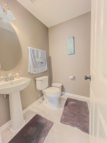 8946 Disbrow Street 8946, Huntley, IL 60142