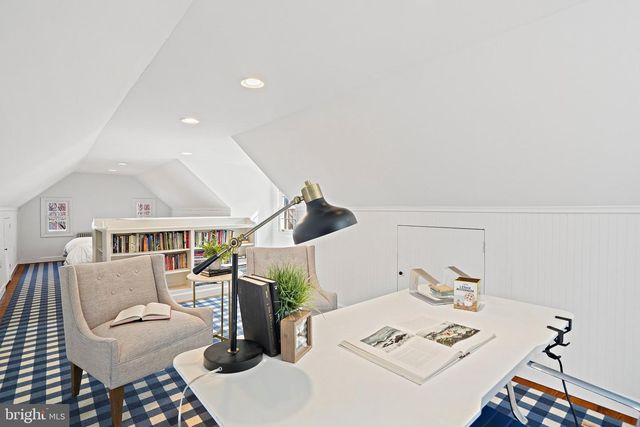 3212 TENNYSON ST NW, Washington, DC 20015