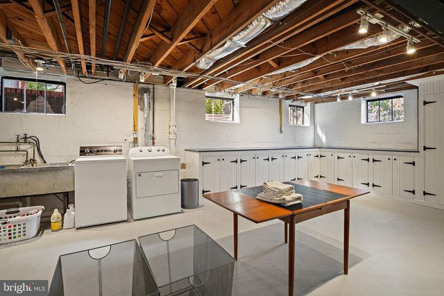 3212 TENNYSON ST NW, Washington, DC 20015