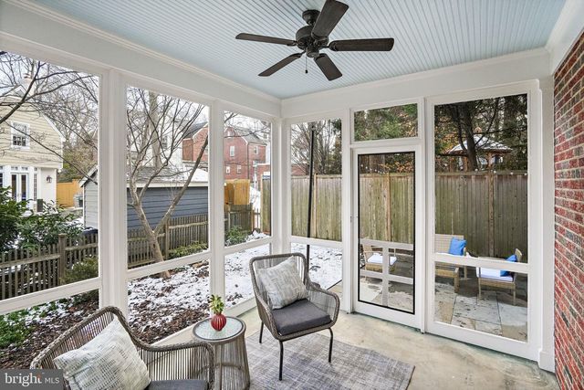 3212 TENNYSON ST NW, Washington, DC 20015