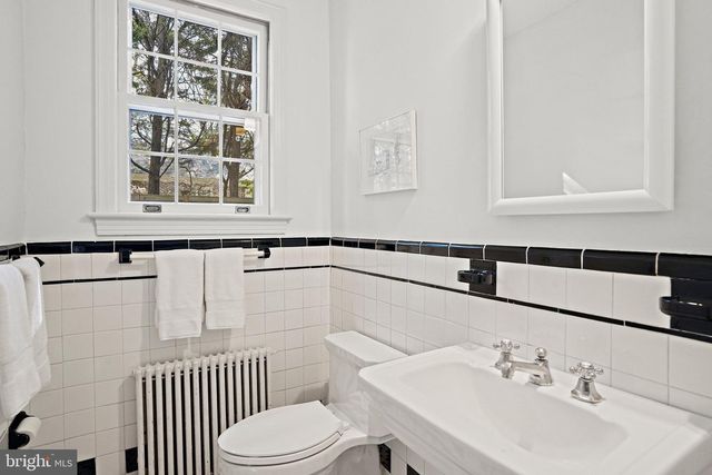 3212 TENNYSON ST NW, Washington, DC 20015