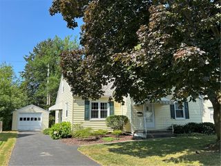 92 Clarington Street, Irondequoit, NY 14609