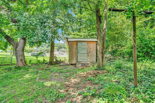 3653 Bunker Hill DR, Roanoke, VA 24018