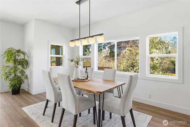 6115 S Cooper Street, Seattle, WA 98178