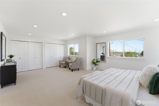 6115 S Cooper Street, Seattle, WA 98178