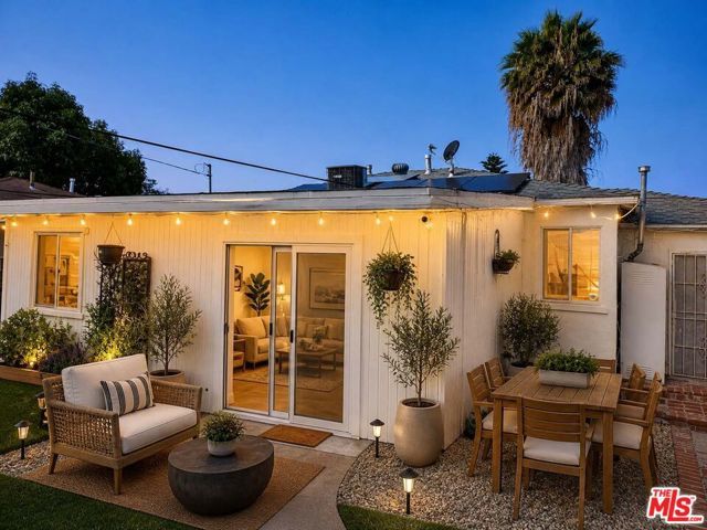 2204 N Grape Avenue, Compton, CA 90222