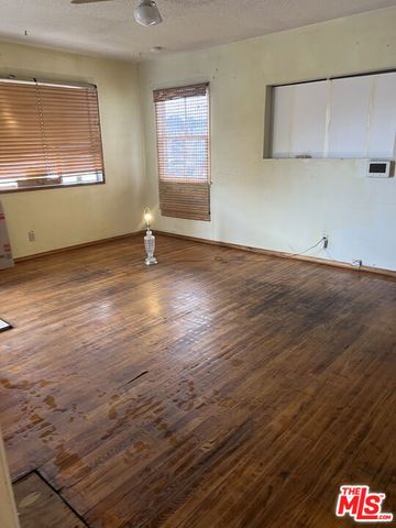 2204 N Grape Avenue, Compton, CA 90222