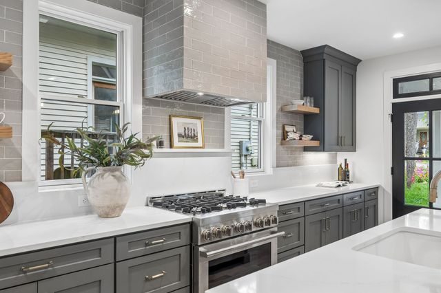 324 S 15th St, Nashville, TN 37206