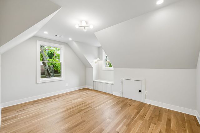 324 S 15th St, Nashville, TN 37206