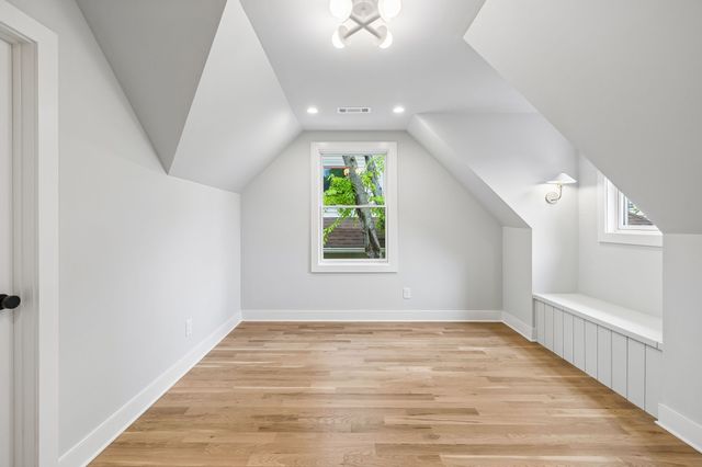 324 S 15th St, Nashville, TN 37206