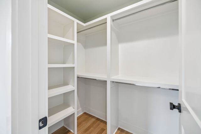 324 S 15th St, Nashville, TN 37206