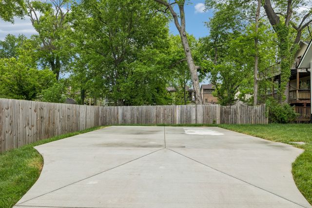 324 S 15th St, Nashville, TN 37206