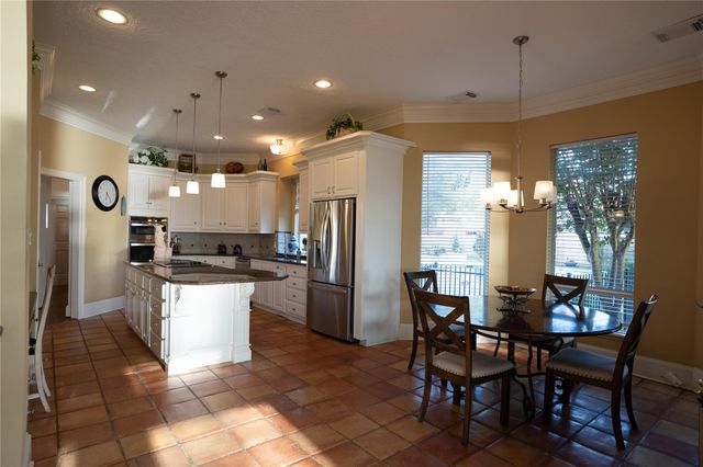 211 Laurel Springs Court, Sugar Land, TX 77478