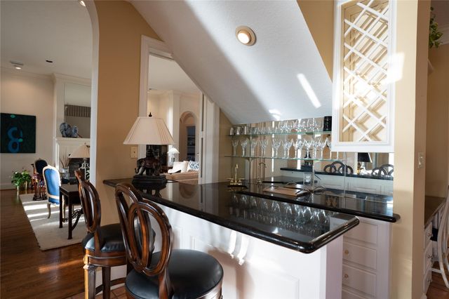 211 Laurel Springs Court, Sugar Land, TX 77478