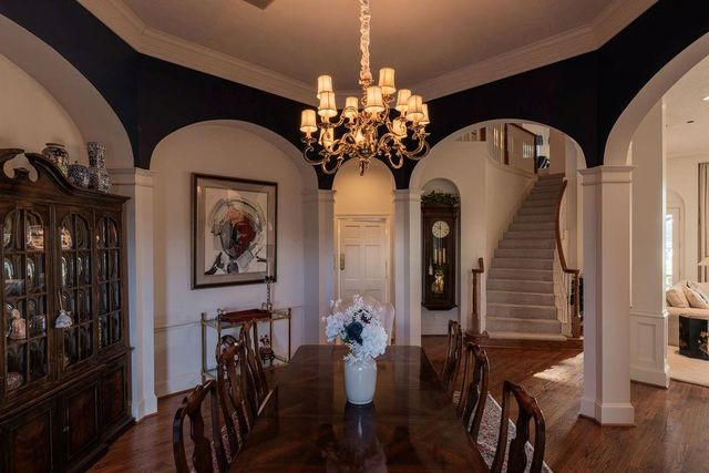 211 Laurel Springs Court, Sugar Land, TX 77478