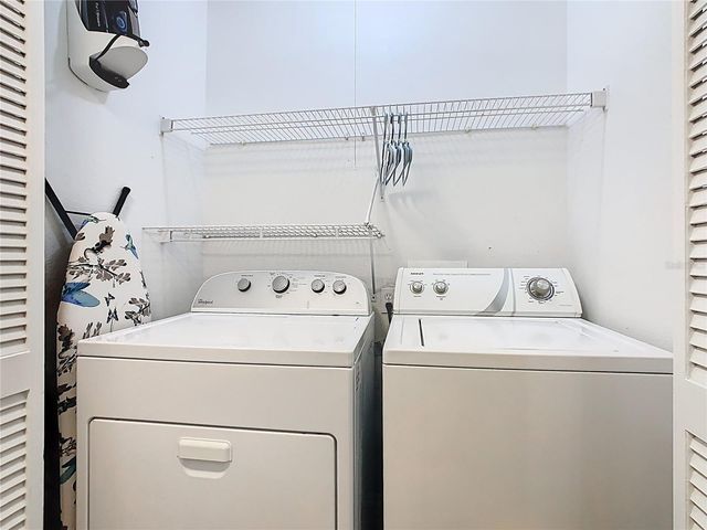 8704 KNIGHTSBRIDGE COURT B, Kissimmee, FL 34747