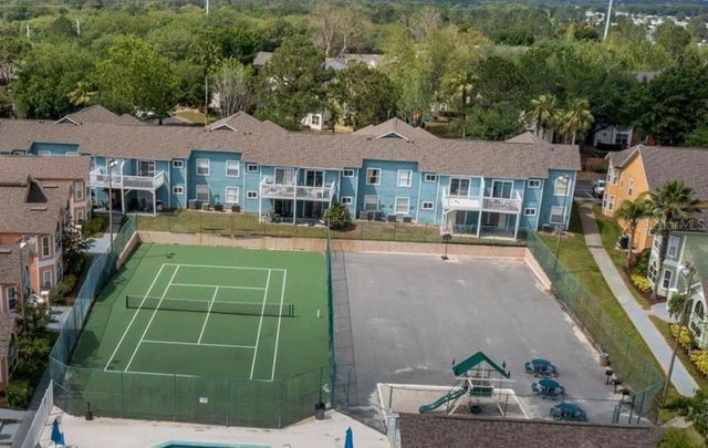 8704 KNIGHTSBRIDGE COURT B, Kissimmee, FL 34747