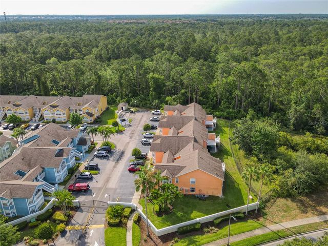 8704 KNIGHTSBRIDGE COURT B, Kissimmee, FL 34747