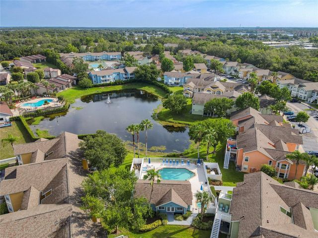 8704 KNIGHTSBRIDGE COURT B, Kissimmee, FL 34747