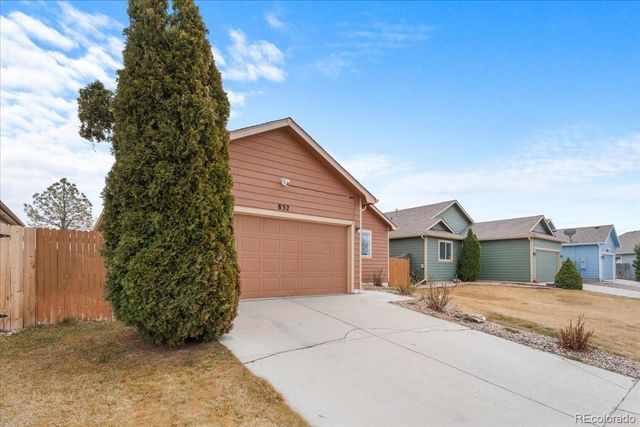832 Thornhill Place, Fort Collins, CO 80524