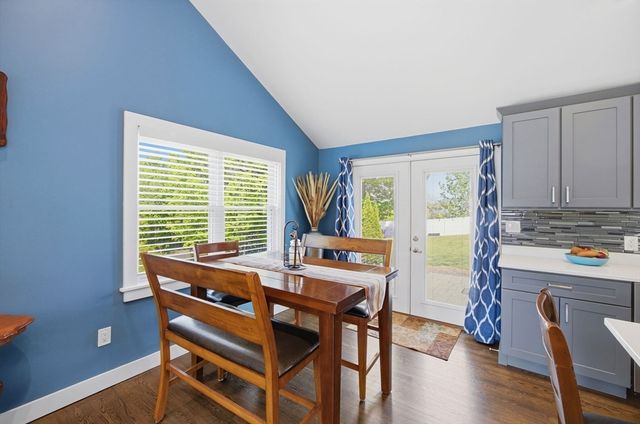2 Paradise Ln, Haverhill, MA 01830