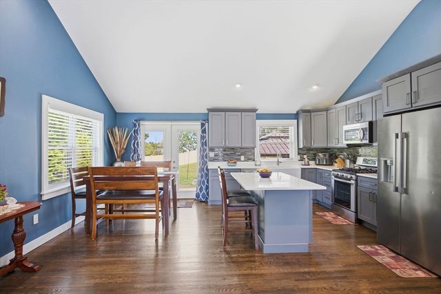 2 Paradise Ln, Haverhill, MA 01830