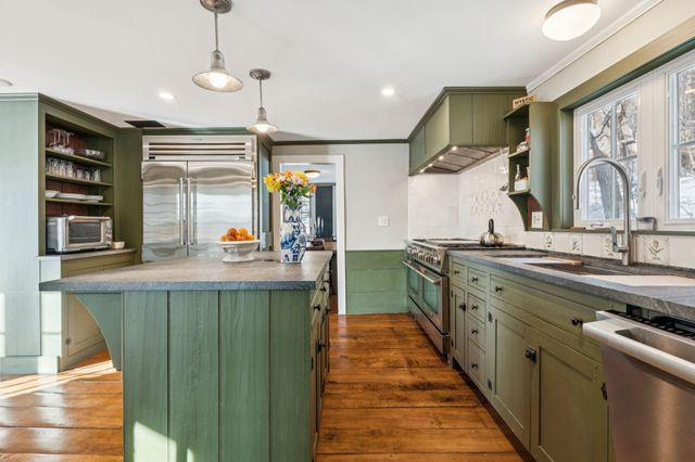 882 Mitchell Road, Shrewsbury, VT 05738