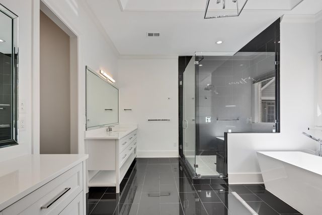 8837 CALKINS HILL CV, Germantown, TN 38139