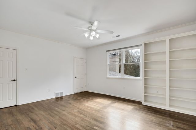 8837 CALKINS HILL CV, Germantown, TN 38139