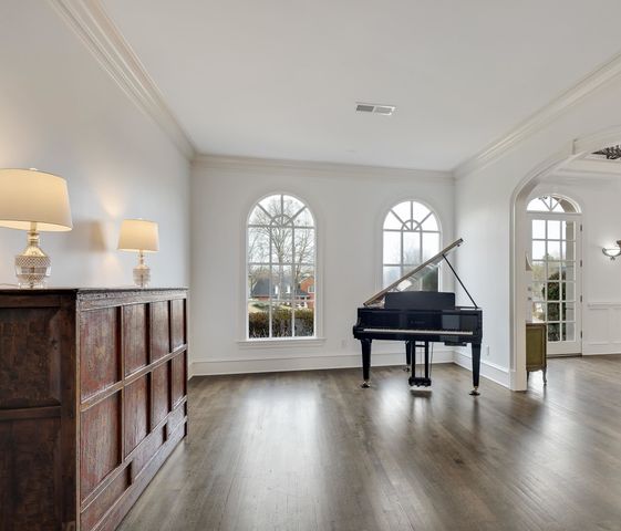 8837 CALKINS HILL CV, Germantown, TN 38139