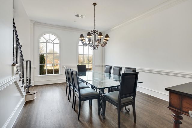 8837 CALKINS HILL CV, Germantown, TN 38139