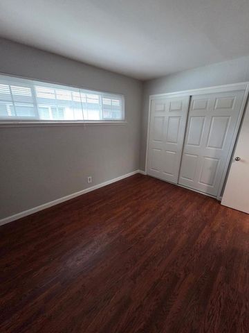 5745 Almaden Road, San Jose, CA 95118