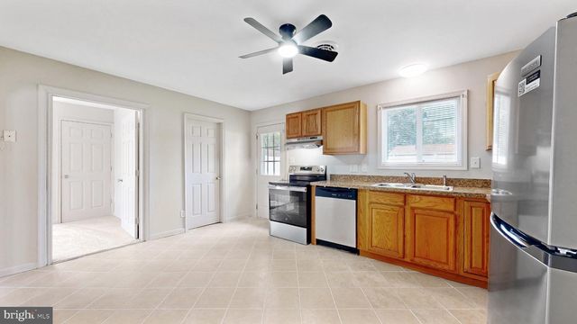1510 S GOVERNORS, Dover, DE 19904