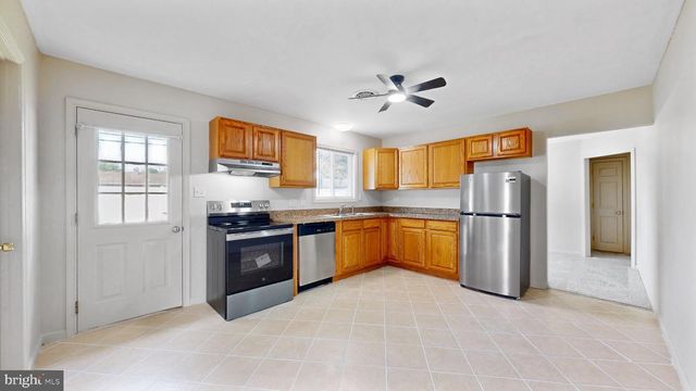 1510 S GOVERNORS, Dover, DE 19904