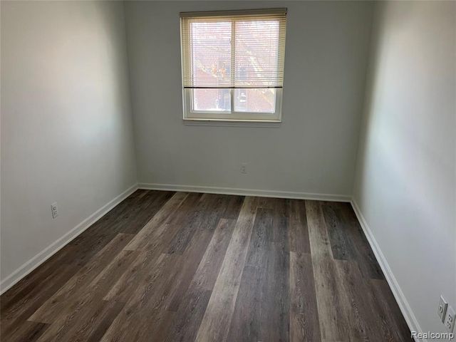 38539 Wellington Drive 19, Clinton Township, MI 48036