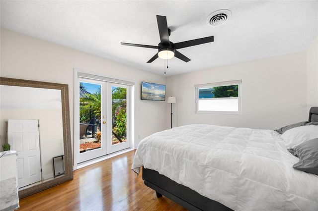 2811 CLEMWOOD STREET, Orlando, FL 32803