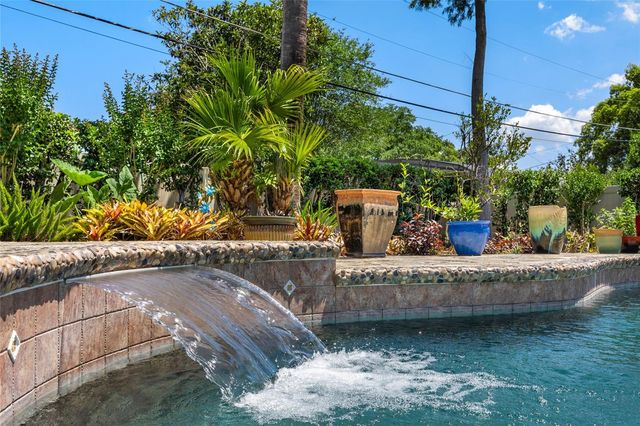 2811 CLEMWOOD STREET, Orlando, FL 32803