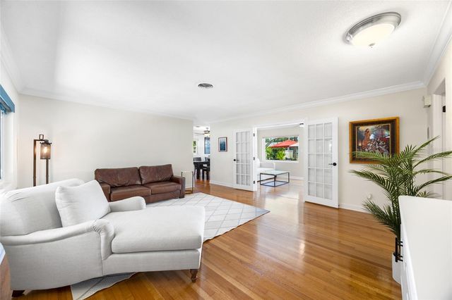 2811 CLEMWOOD STREET, Orlando, FL 32803