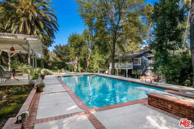 5255 ROUND MEADOW Road, Hidden Hills, CA 91302
