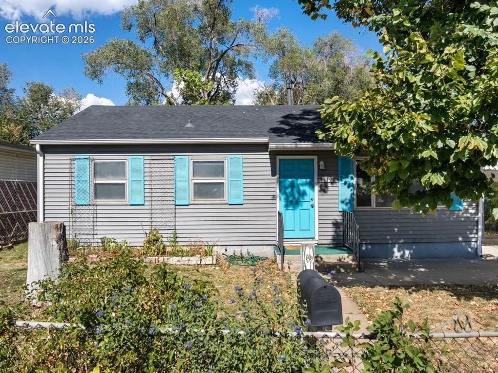410 Lynn Avenue, Colorado Springs, CO 80905 — photo 2