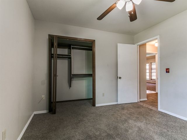 1025 hawthorne Drive, Midwest City, OK 73110