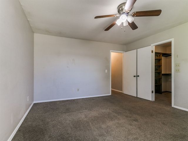 1025 hawthorne Drive, Midwest City, OK 73110
