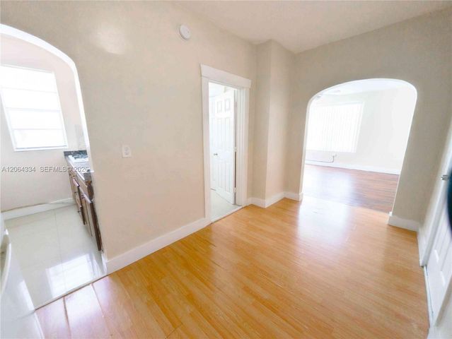 428 SW 9th Street 12, Miami, FL 33130